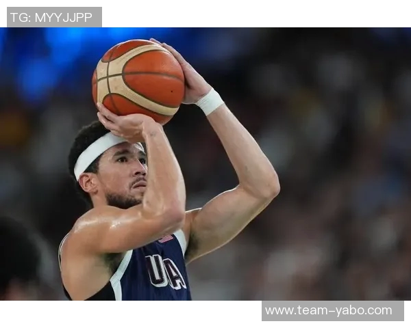 费尔顿质疑现役得分后卫实力布克是否是仅次于爱德华兹的最佳选择